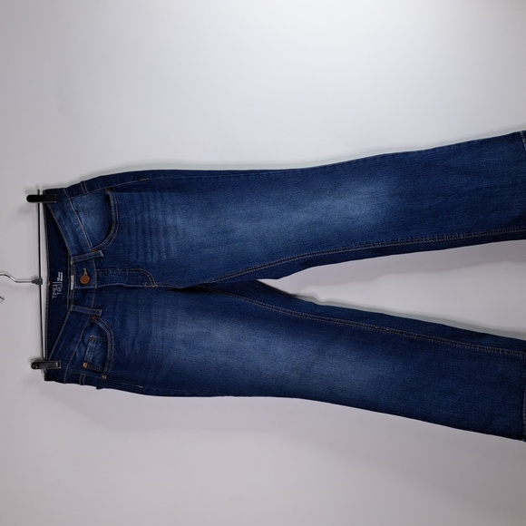 Time & Tru Faded Bootcut Mid-Rise Blue Jeans Size 12 Pet - Picture 1 of 17